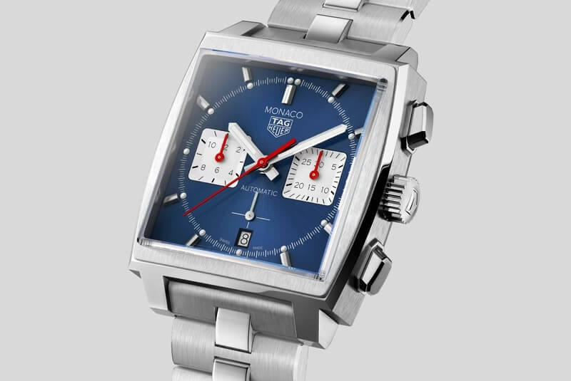 Chrono Hunter Selects The Most Popular Blue-Dial Watches For Enthusiasts